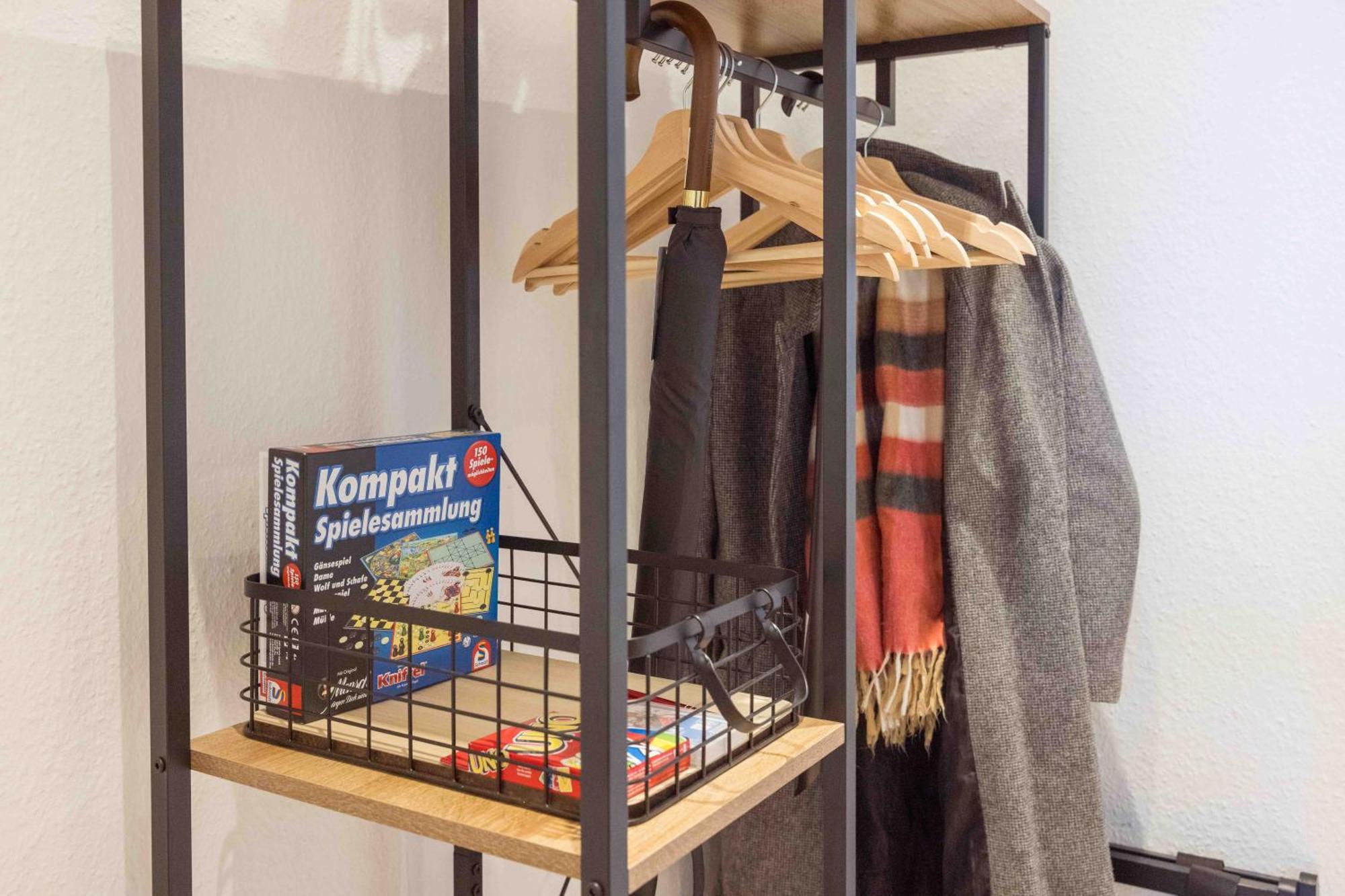 Schillerapartment Hof, Kueche, 24H Digital-Checkin, Parkplatz, Wlan250Mbit Hof  Dış mekan fotoğraf