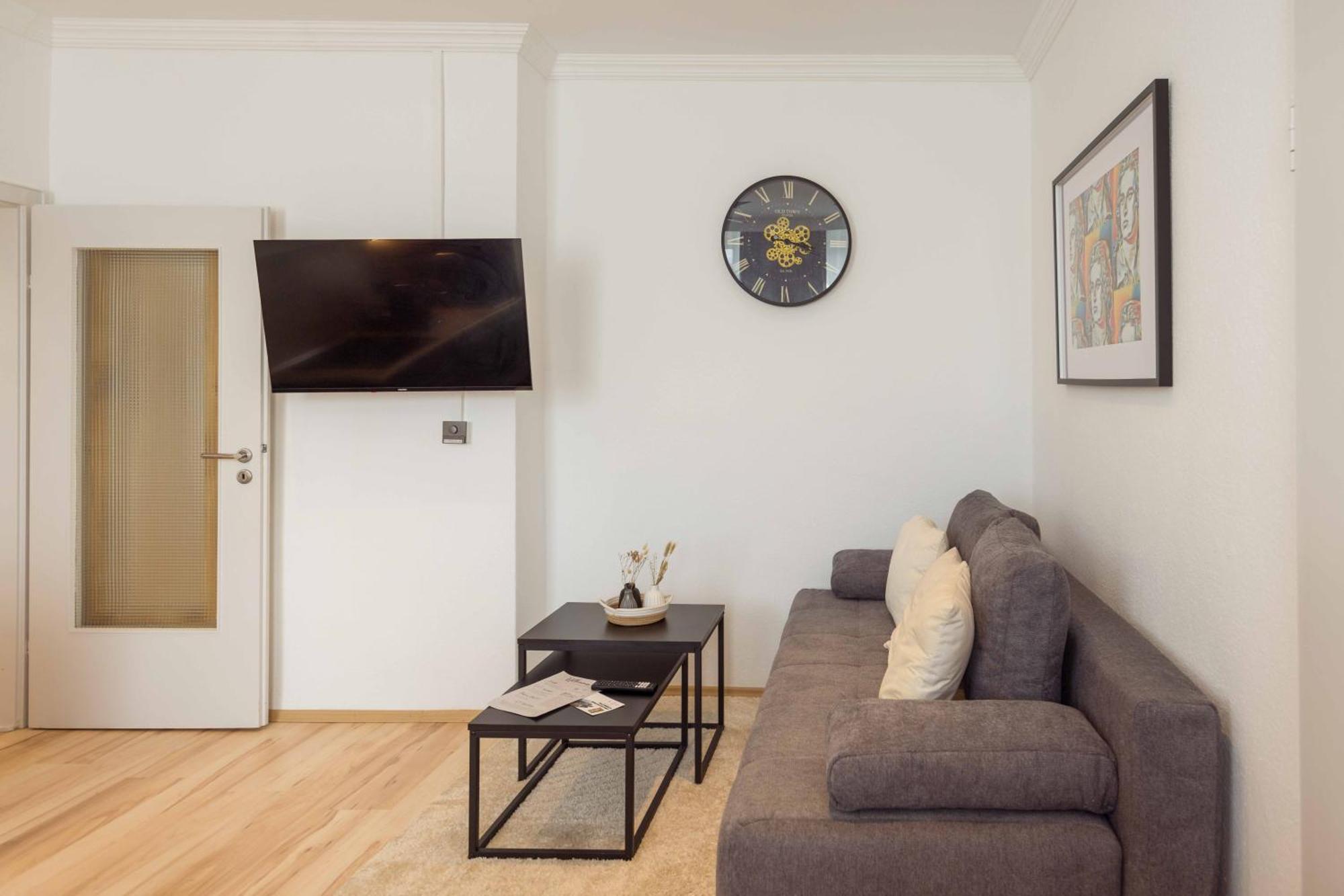 Schillerapartment Hof, Kueche, 24H Digital-Checkin, Parkplatz, Wlan250Mbit Hof  Dış mekan fotoğraf