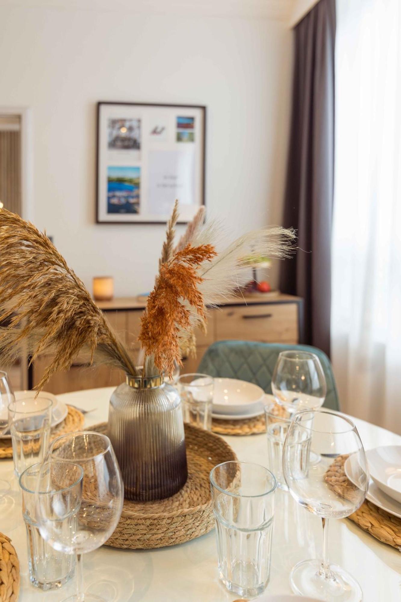 Schillerapartment Hof, Kueche, 24H Digital-Checkin, Parkplatz, Wlan250Mbit Hof  Dış mekan fotoğraf